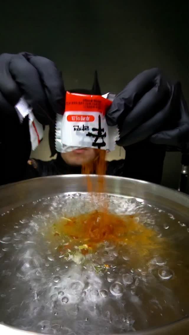 iam_beltman 게시물 이미지: 라면 Ramen 1-100%.
.
#벨트맨 #mukbang #먹방 #beltman #asmr