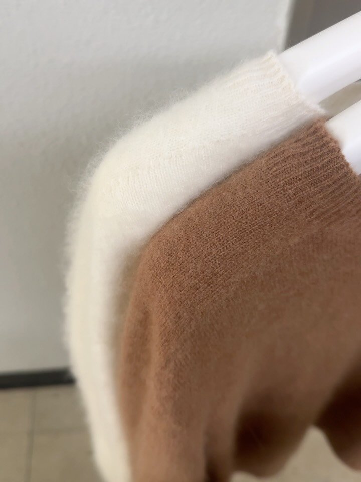 iamaflower 게시물 이미지: 꽃모닝,
많은 사랑을 받은 롱 헤어 울 캐시 크루넥 니트 🤍🤎
뉴 컬러인 아이보리...