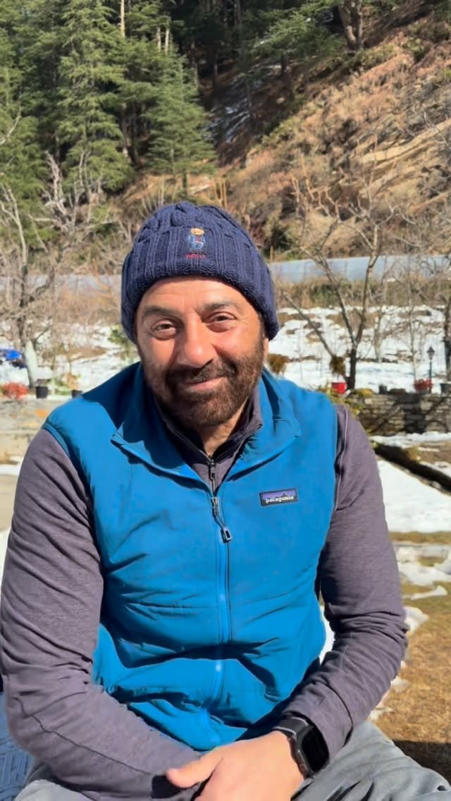 iamsunnydeol 게시물 이미지: Meri, aapki , Hamari #Border2 ko itna pyaar...