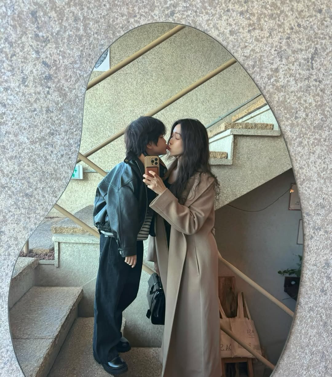 ians_family 게시물 이미지: 방학이 한주남아 아쉬운 초딩1과 벌써부터 설레는 엄빠🤭 남은 한주 신나게 놀다가...