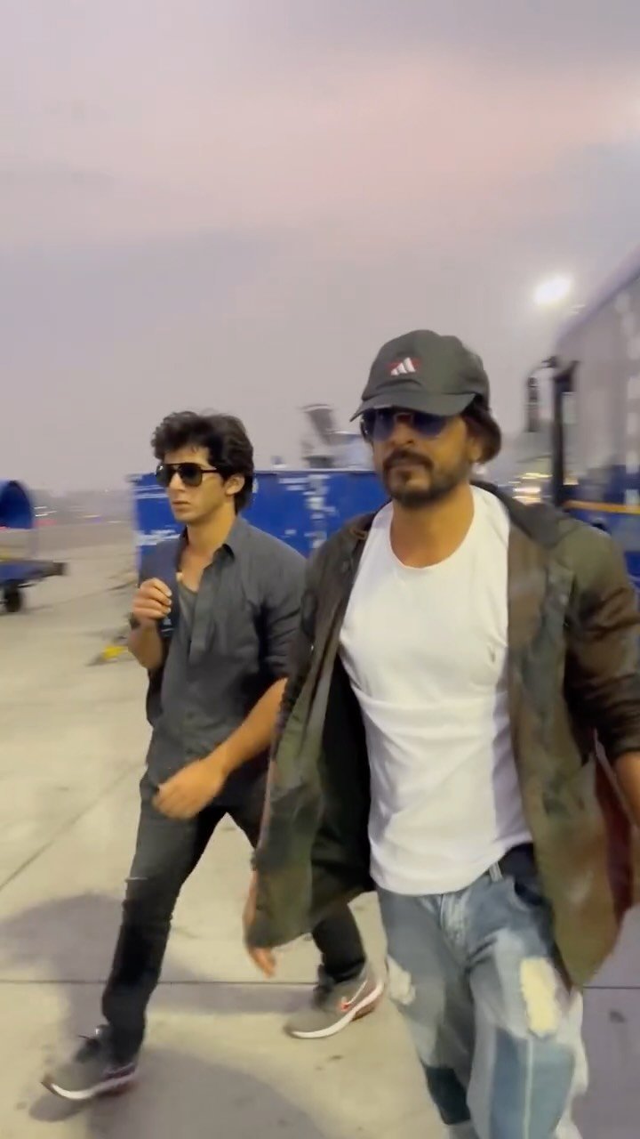 ibrahim__qadri 게시물 이미지: Mai hoo na ❤️ 

#srk #shahrukhkhan #ibrahimqadri