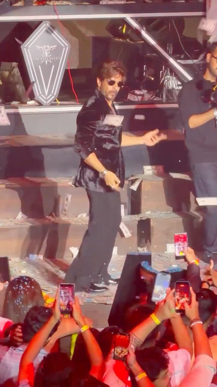 ibrahim__qadri 게시물 이미지: ❤️ 

#srk #shahrukhkhan #ibrahimqadri