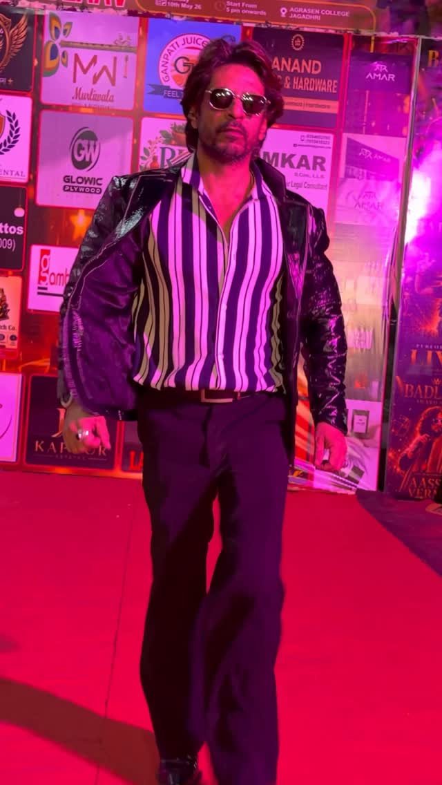ibrahim__qadri 게시물 이미지: Baadshah ❤️ 

#srk #shahrukhkhan #ibrahimqadri
