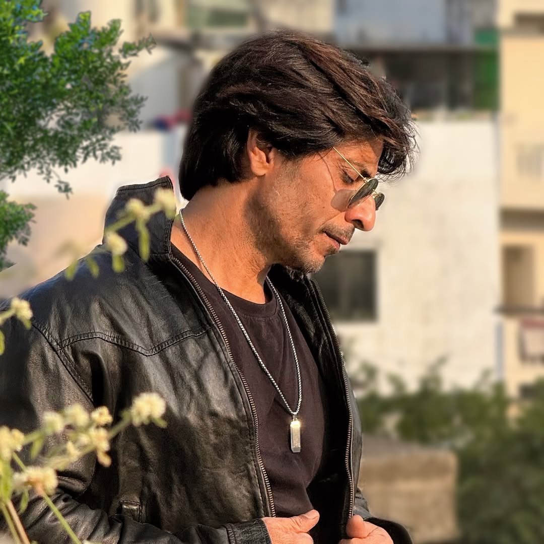Photo shared by Ibrahim qadri on November 27, 2025 tagging @iamsrk, and @ibrahim__qadri. May be an image of one or more people, beard, hair, cigarette, outdoors and text.