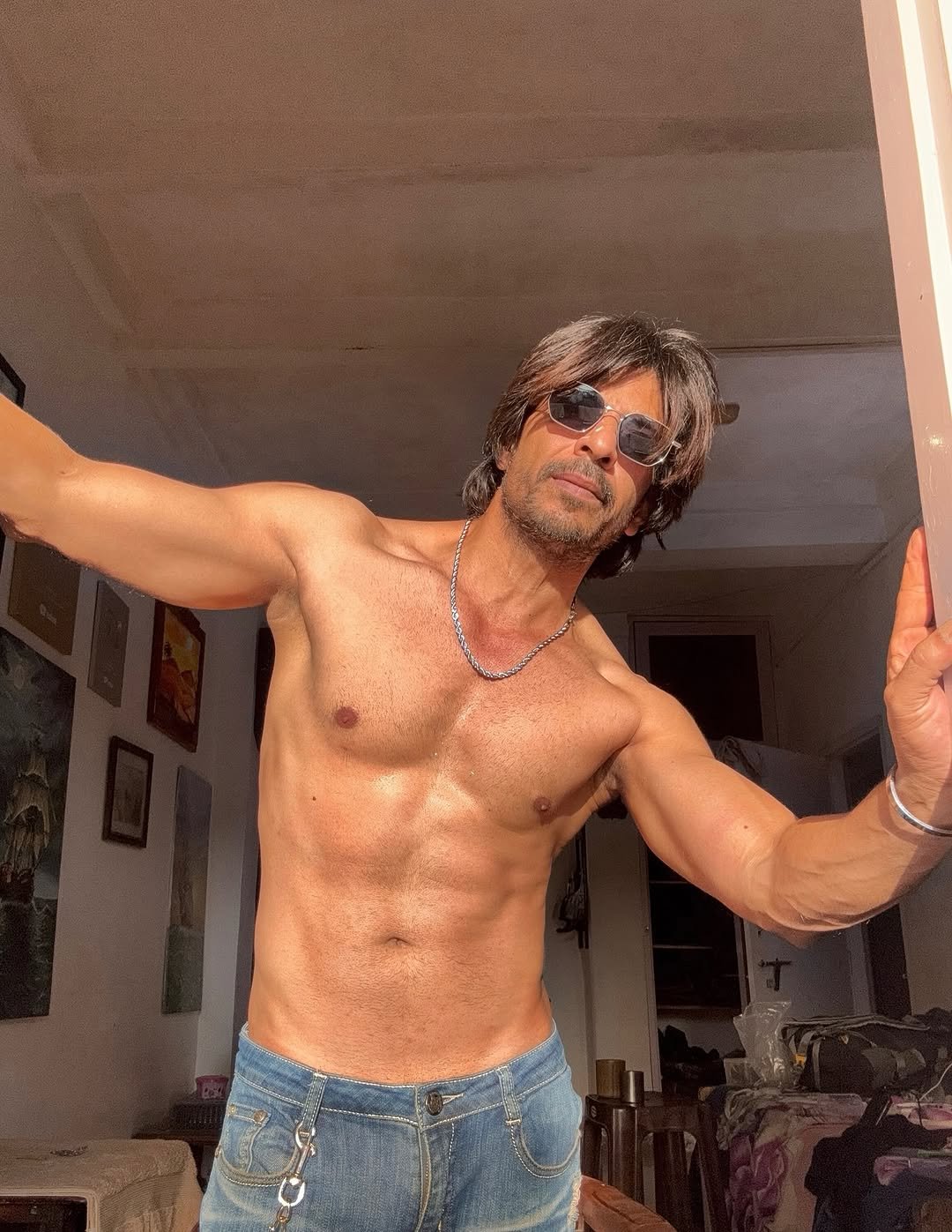 Photo shared by Ibrahim qadri on September 04, 2025 tagging @iamsrk, @aezazarab, and @ibrahim__qadri.