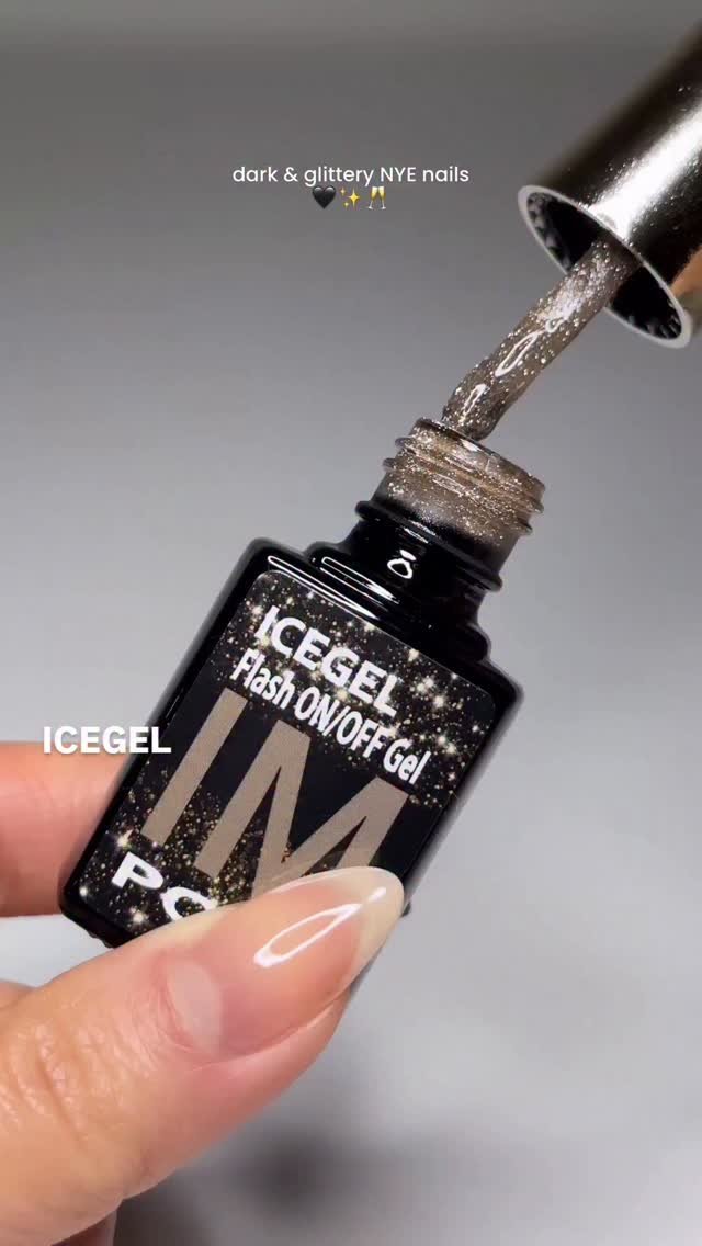 icegelnail 게시물 이미지: 플래시✨️가 터지는 순간, 분위기가 바뀐다.

Flash On/Off Gel...