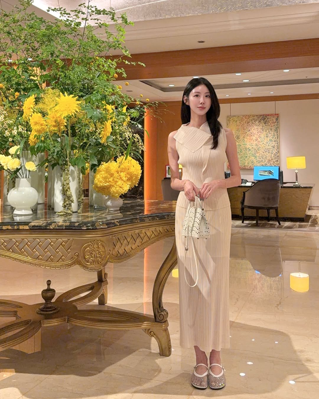 ieeduna 게시물 이미지: 이번 플리츠 라인은 그동안 보여드린 찰랑이는 제품들이랑은 다른...