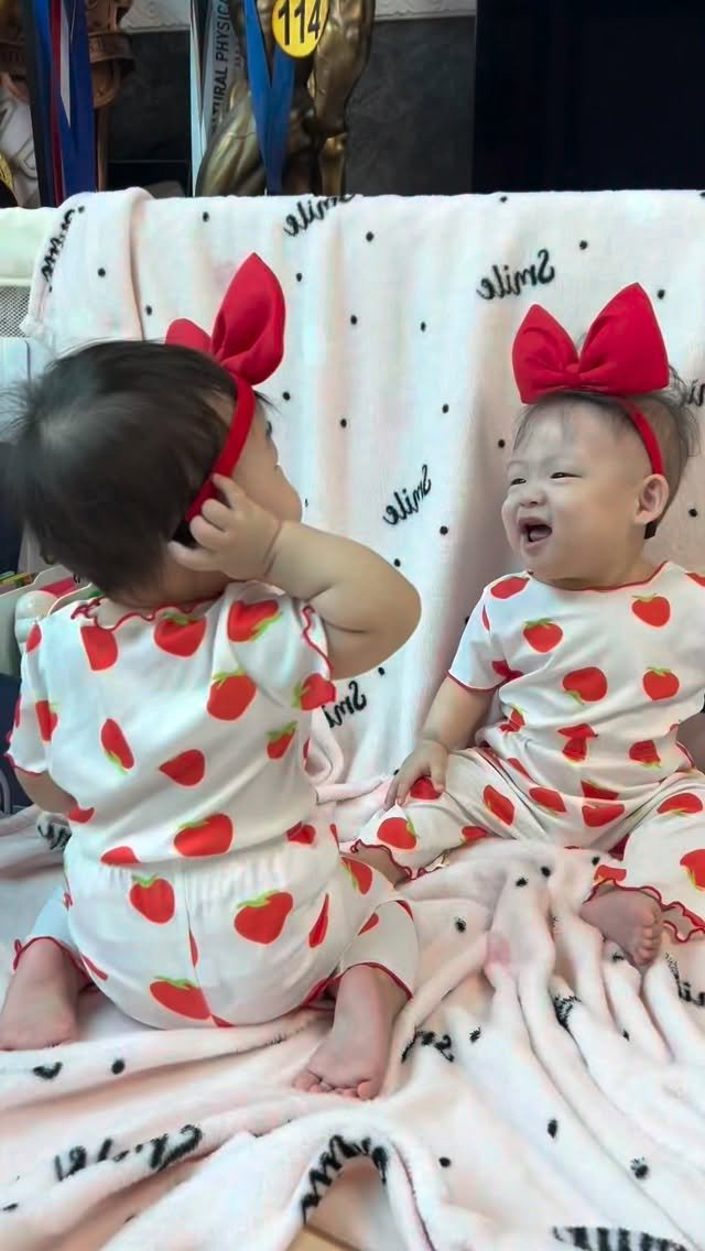 ifbbpro_bong 게시물 이미지: 너무 이쁜 우리 딸들❤️❤️ 
1호 정소율❤️ 2호 정은율❤️
덕분에 아빠는 늘...