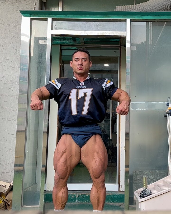 ifbbpro_bong 게시물 이미지: 나에게 하체운동이 재미있는 이유~

운동전 압박감, 운동중 고통의 연속, 운동 후...