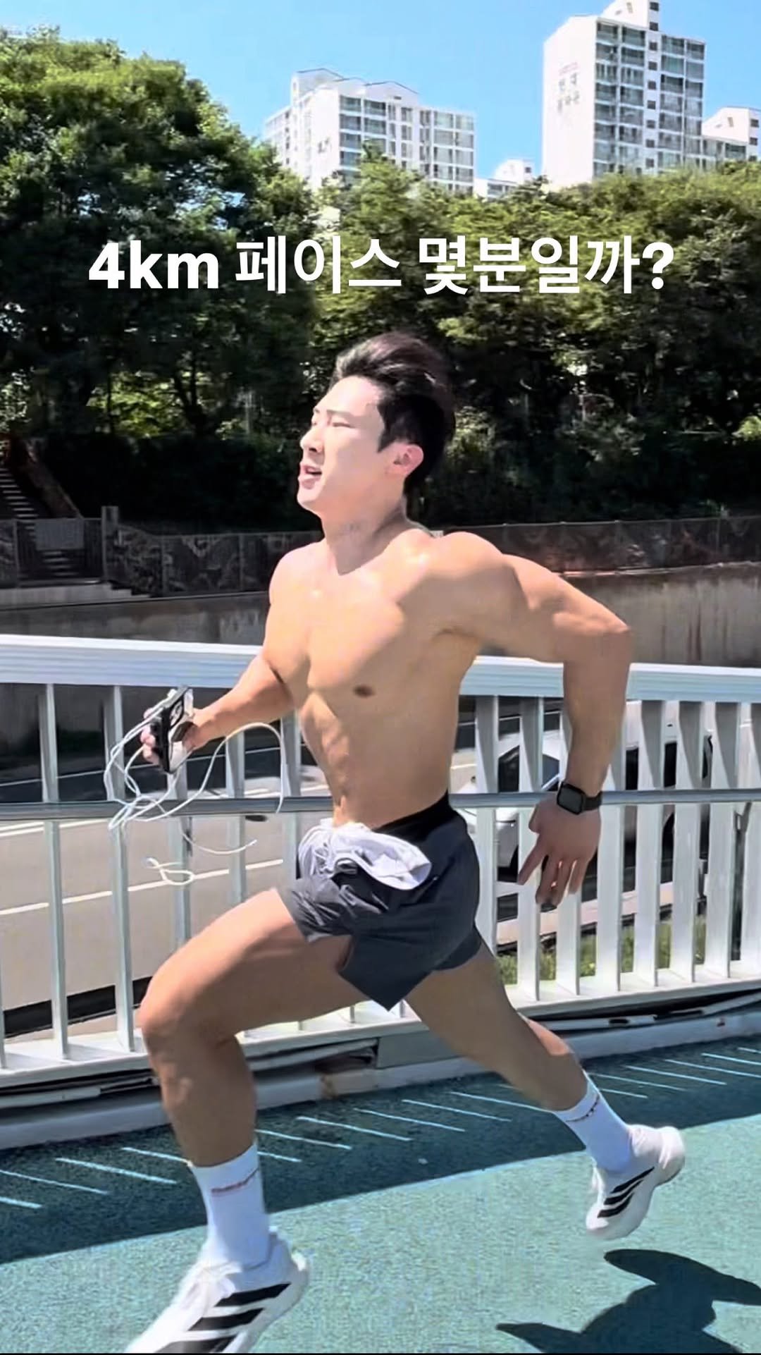ifbbpro_mr.woo 게시물 이미지: 저는 4km 몇분 페이스 일 것 같으신가요?
벌써 내일 월요일이네요. 모두...