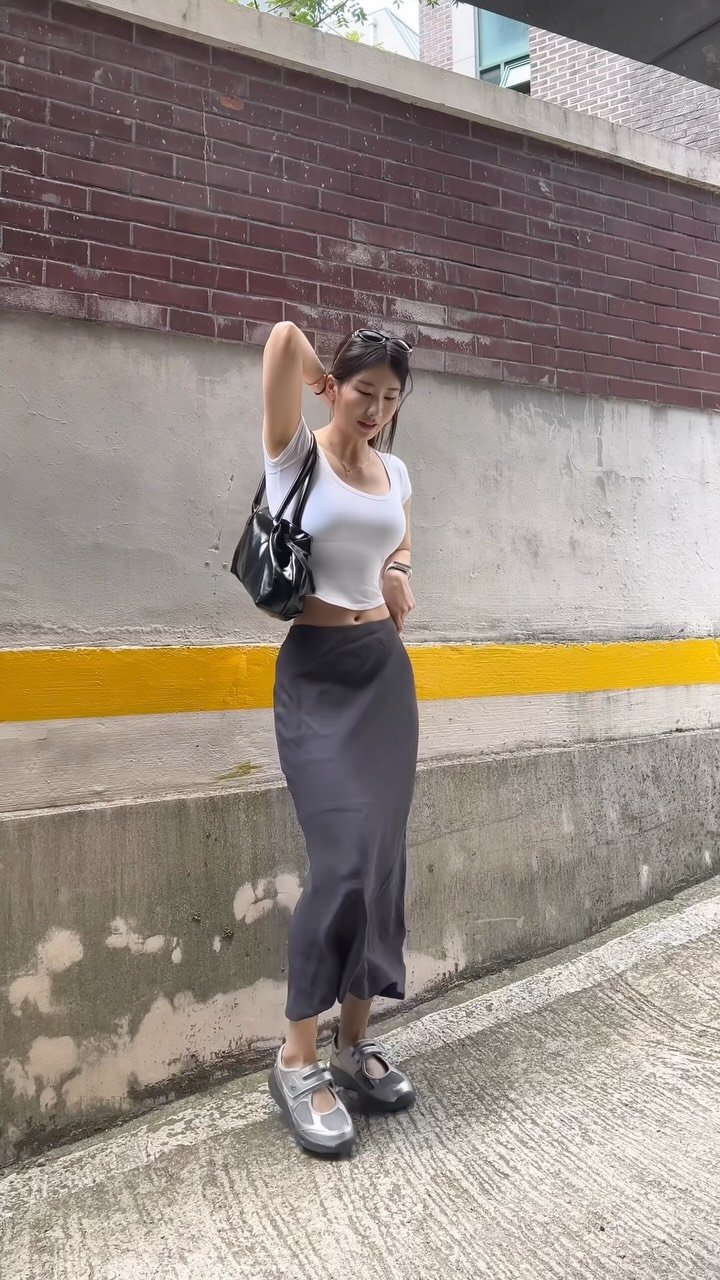 ifbbpro_suju 게시물 이미지: 귀녑디 내 샌들 👡

제품-뉴발란스
제품명 -Breeze

@newbalance...