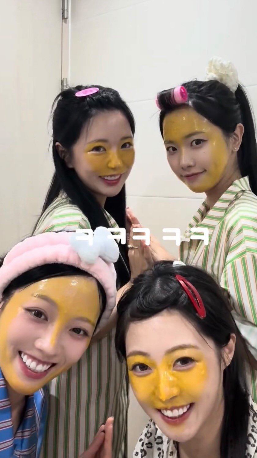 ifour_i4 게시물 이미지: #이벤트 찾았다 내 사랑 💖

블랙헤드까지 싹- 정리되는 클렌징 루틴✨
에이프릴스킨...