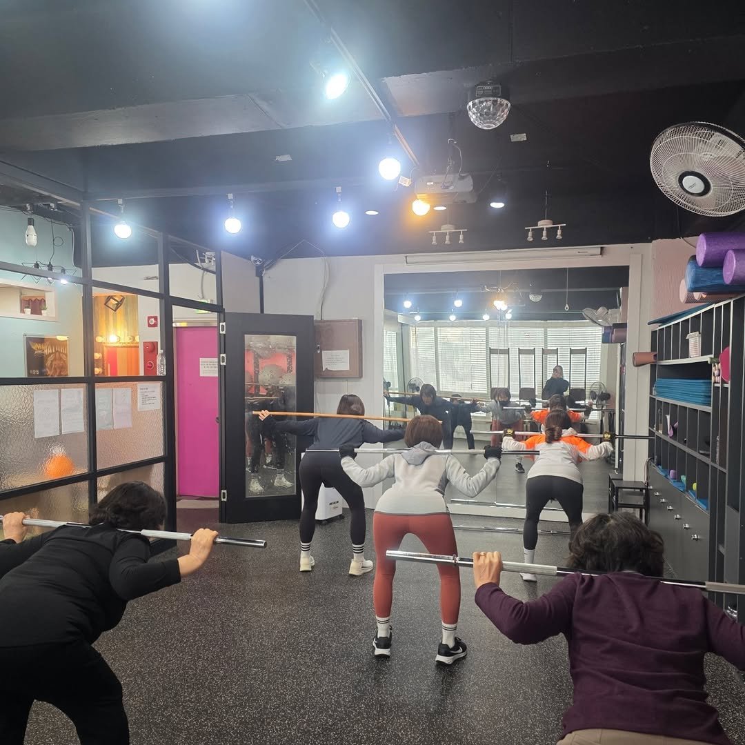 ihyangweon 게시물 이미지: 오전 그룹PT🔥🔥🔥
너무너무 추운 월요일아침
불굴의 의지로오신 회원님들...