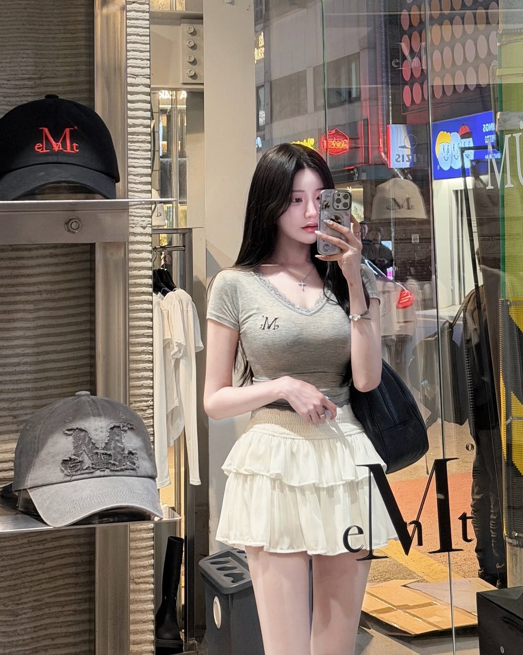 ii_ssum 게시물 이미지: #협찬
.
레이스코어는 못참z🤍
.
@mu_cent