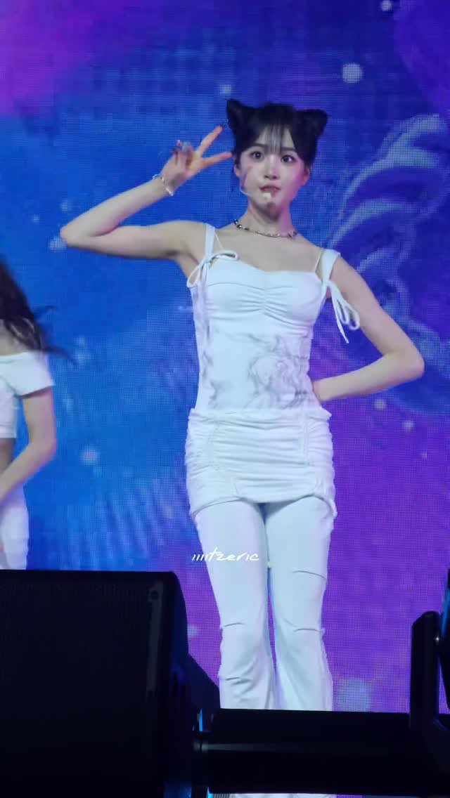 iiiitzeric 게시물 이미지: tripleS Alphie World Tour＜Alpha Percent＞in...