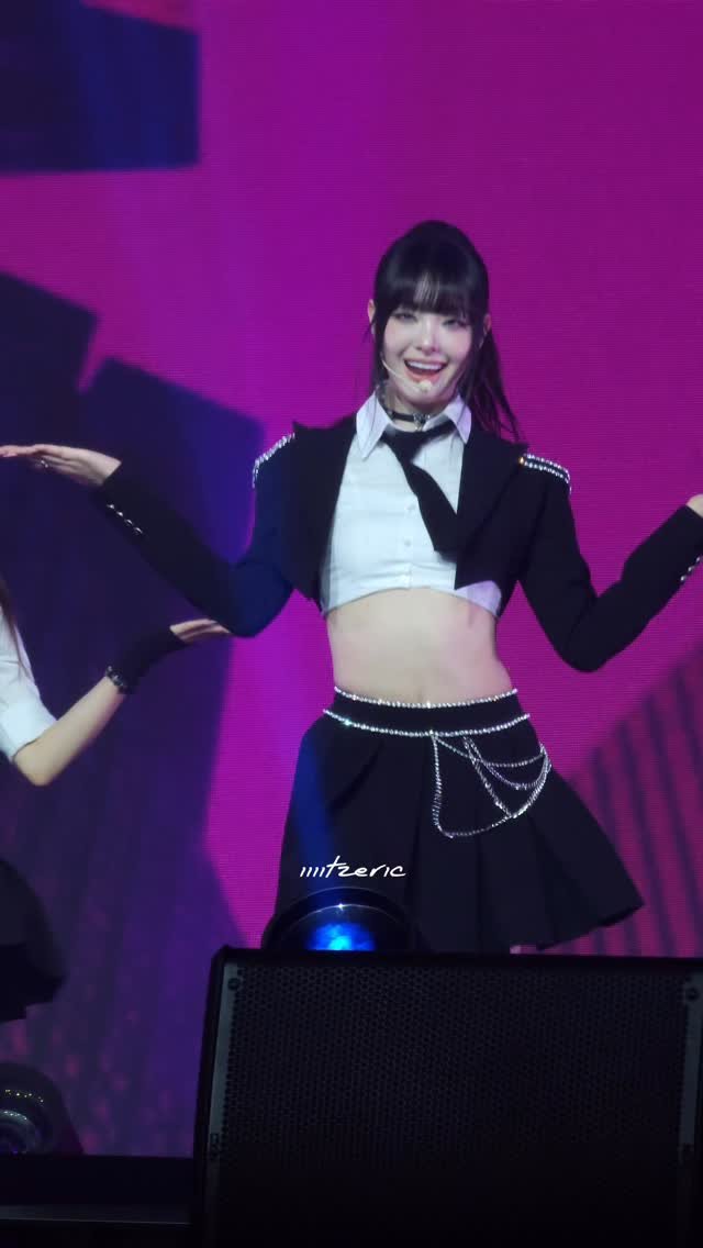 iiiitzeric 게시물 이미지: tripleS Alphie World Tour＜Alpha Percent＞in...