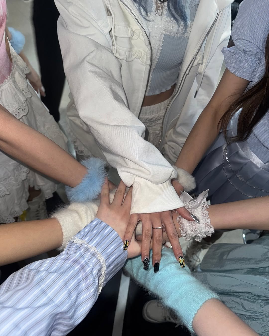 Photo by 김채현 KIM CHAEHYUN on April 08, 2025.