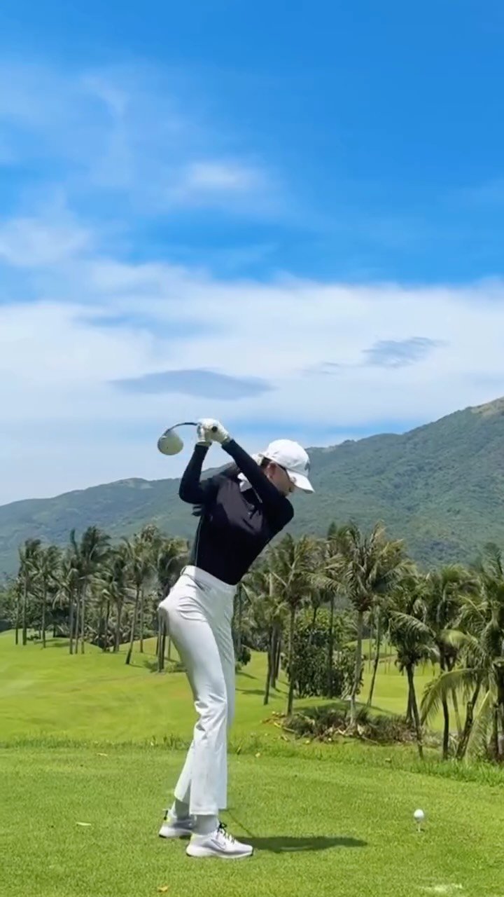 iloveunee 게시물 이미지: @xxio_korea 
이번 1월도 비행기 탈 준비 해야지? #젝시오