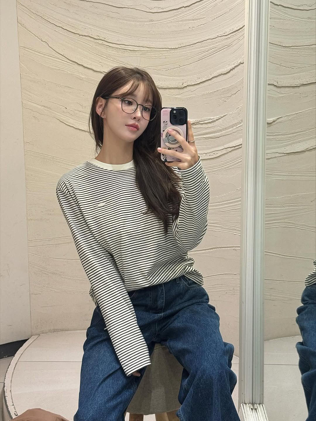 Photo shared by 김윤희 아나운서 on September 24, 2025 tagging @shop.ourhope. May be an image of 1 person, hair, top, turtleneck and text.