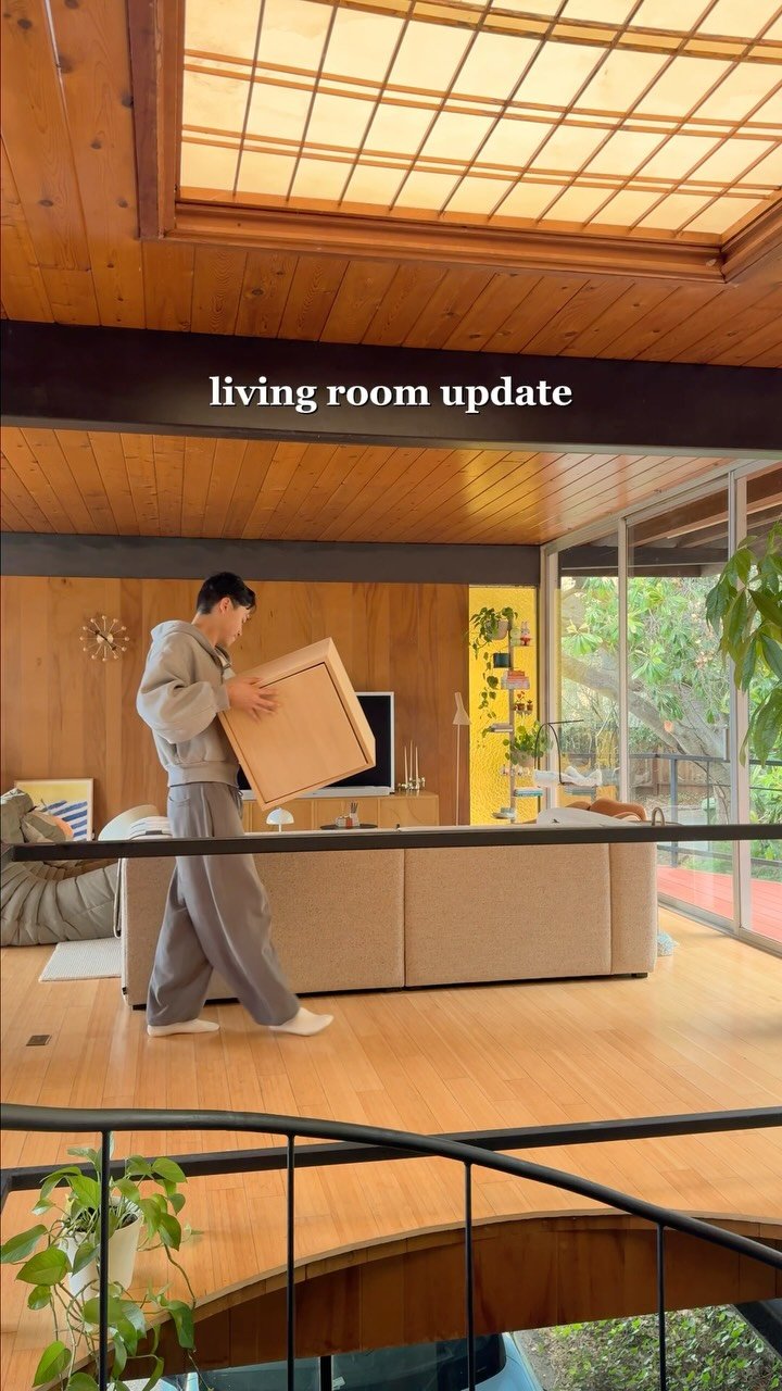 im_ericwang 게시물 이미지: Bringing back behind the couch shelving to...