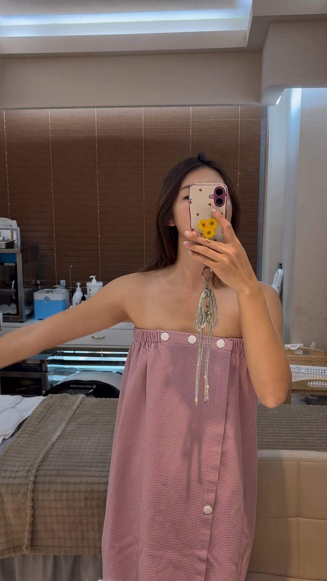 im_in__luv 게시물 이미지: 오 찐고수 느낌이와요 …. 🖤🖤
@iyeon.aesthetic 

라여사 좋다는...