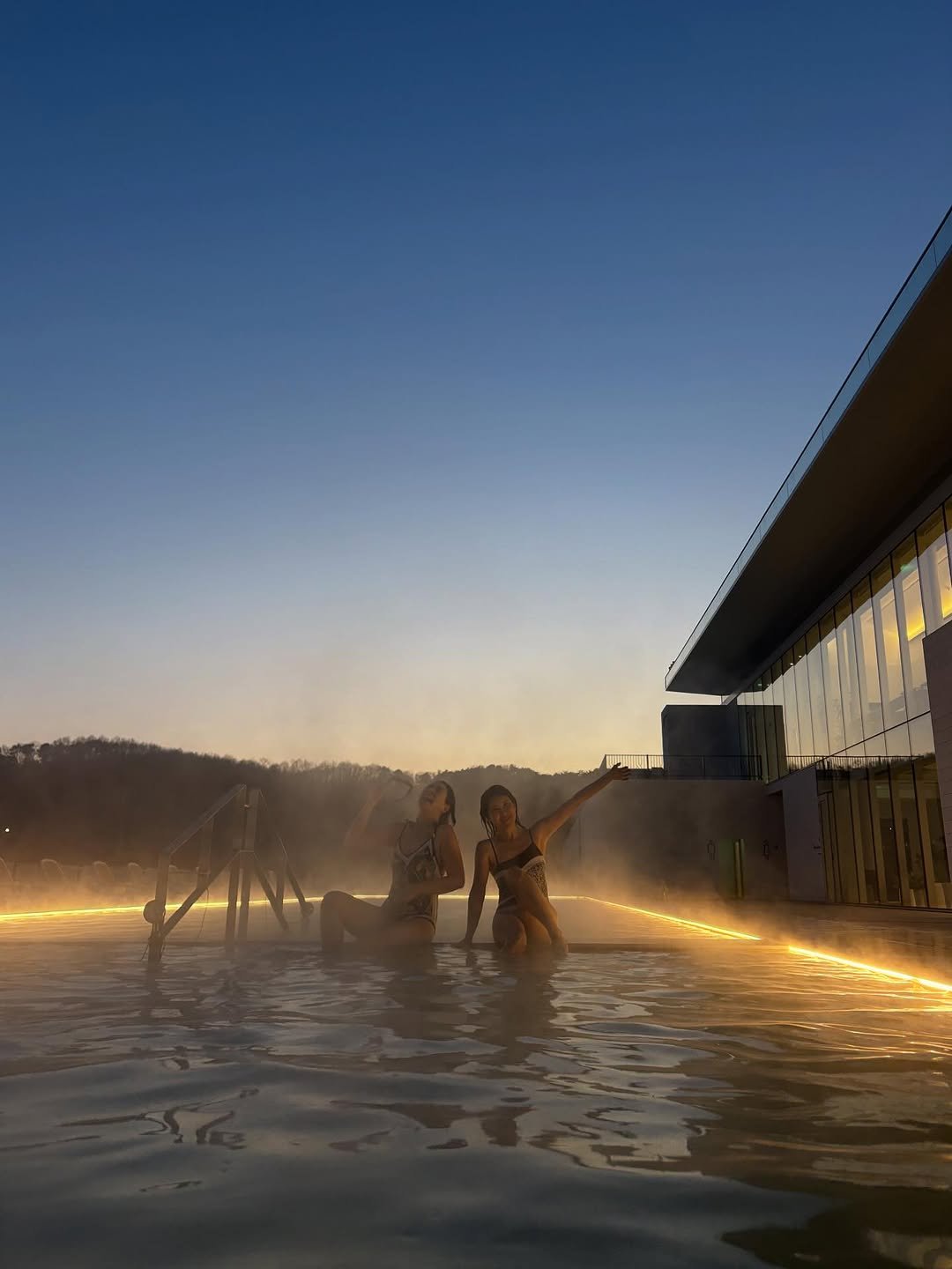 Photo by 라여사와 띠띠네 on February 06, 2026. May be an image of text.