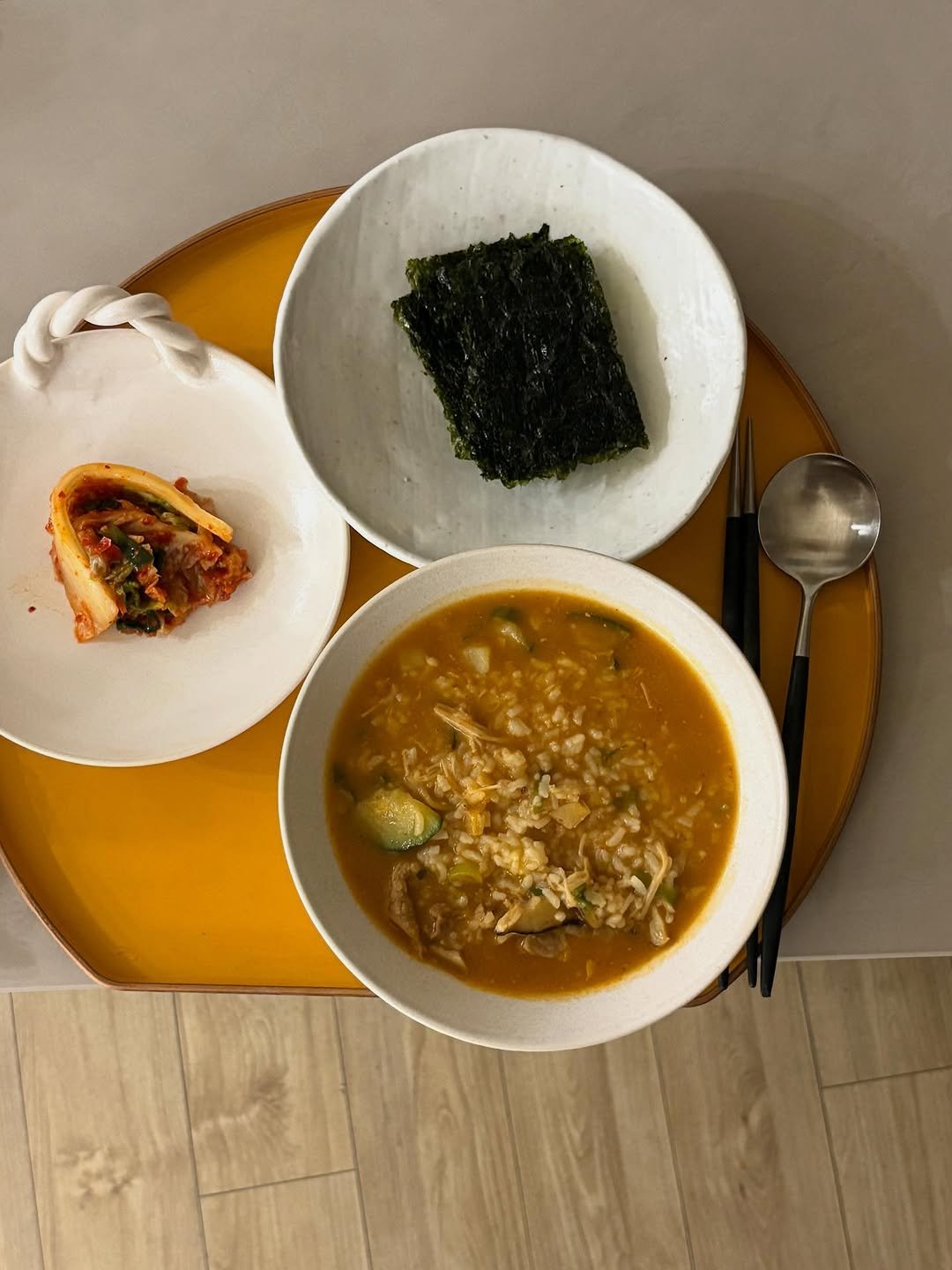 Photo shared by 라여사와 띠띠네 on December 16, 2025 tagging @chungjungone. May be an image of tofu, congee, ramen, poached egg, seaweed, stew and text.