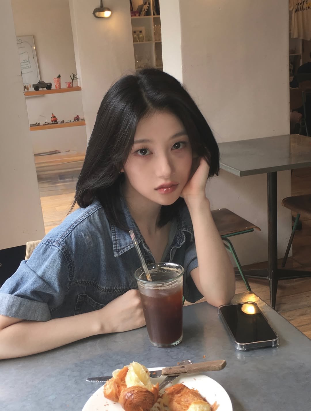im_theyeon 게시물 이미지: 오랜만에

예쁜 척

힘드네