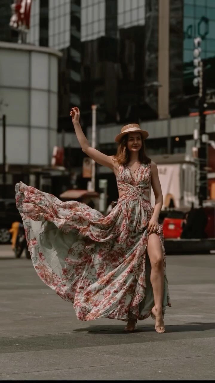 image.inspirer 게시물 이미지: This was in downtown Toronto 🇨🇦

You know,...