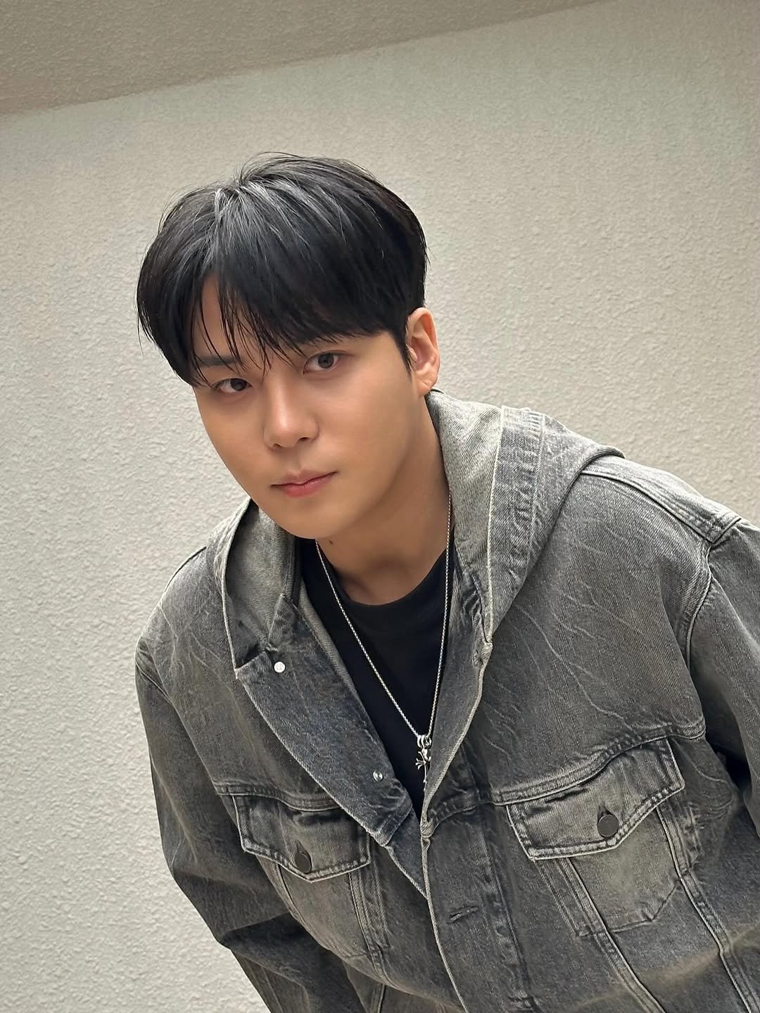 Photo by JONGHO on February 27, 2026. May be an image of one or more people, bangs, bolo tie and text.