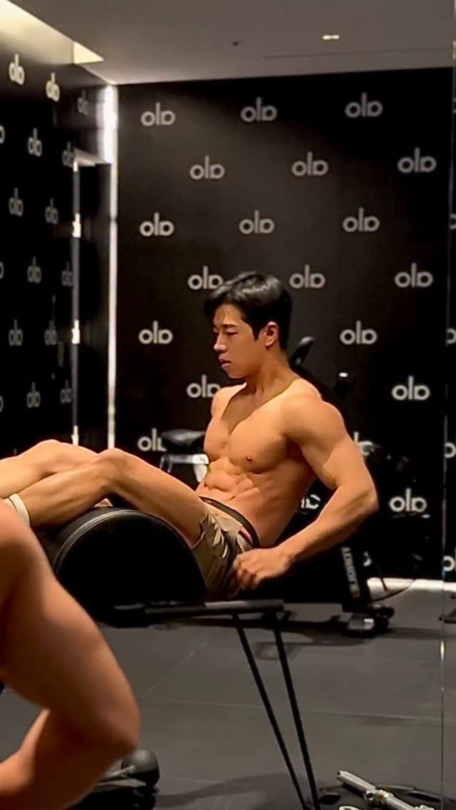 imjeongfit 게시물 이미지: Core workout ✨ 코어 + 벤드저항 + 컨트롤
.
.
.
#fitness #training