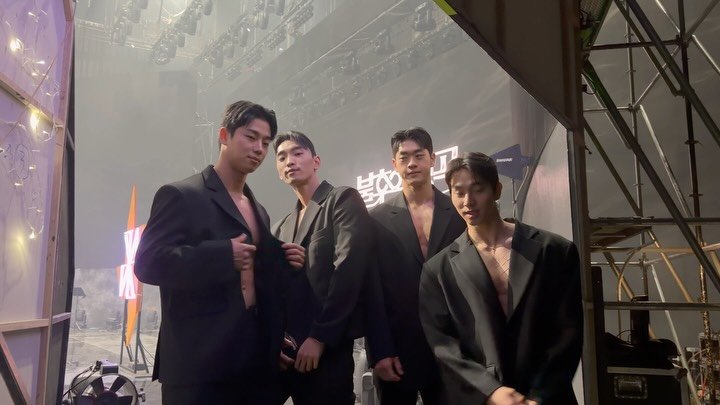 imjeongfit 게시물 이미지: #불후의명곡
.
즐거운 경험 만들어주신 석천이 형 감사합니다!
.
@tonyhong1004