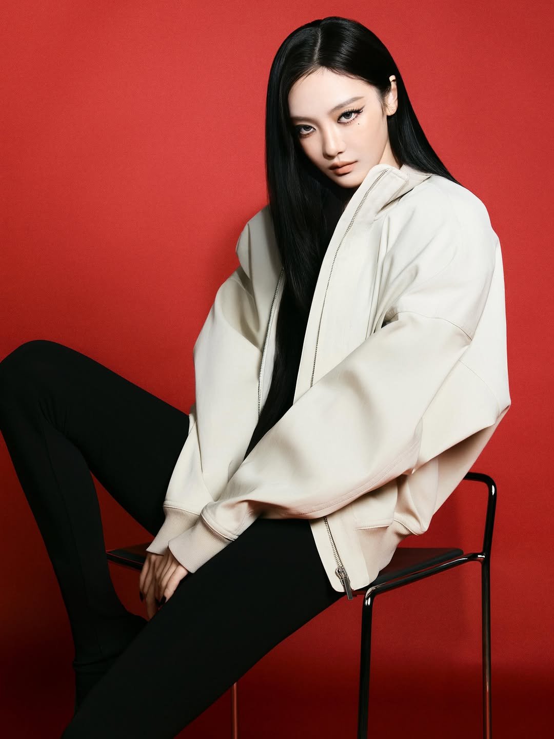 imnotningning 게시물 이미지: Honored to join the @gucci family.🖤