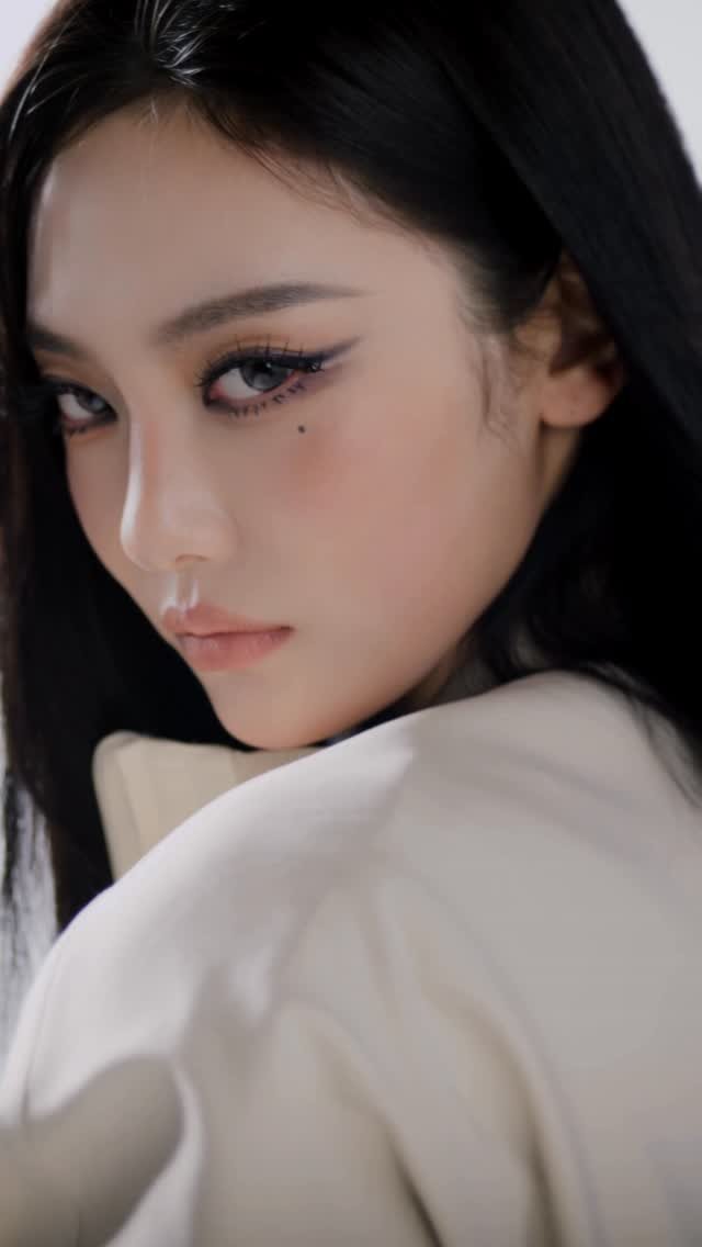 imnotningning 게시물 이미지: Welcoming NINGNING from aespa to the Gucci...