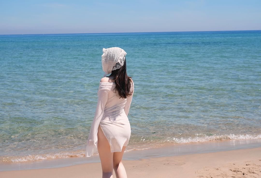 in_athlete 게시물 이미지: 눈에 보이는 사방이 바다야 🏖️

bikini&cover-up @dayniche_official