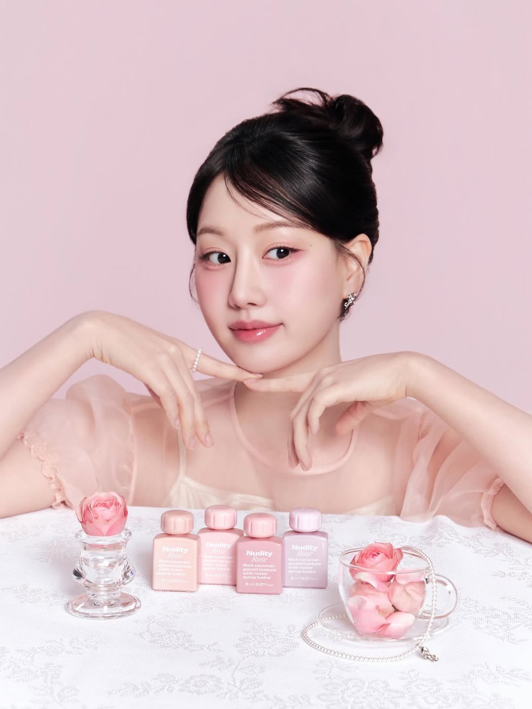 Photo by 인보라 on March 19, 2026. May be an image of one or more people, makeup, lipstick, hair product, fragrance, hand cream and text.