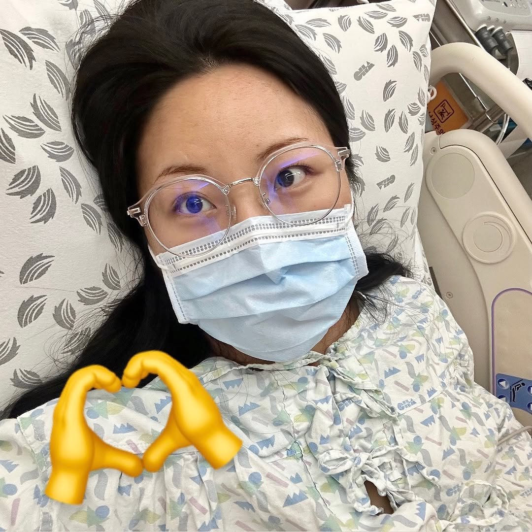 Photo by 뷰드름유튜버 인씨 inssi on September 02, 2025. May be an image of 1 person, hospital and text.