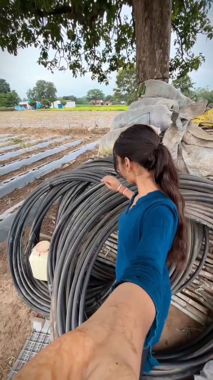 indianfarmergirl 게시물 이미지: Kya lagta hai Dosto 
#explore #foryou #viral...