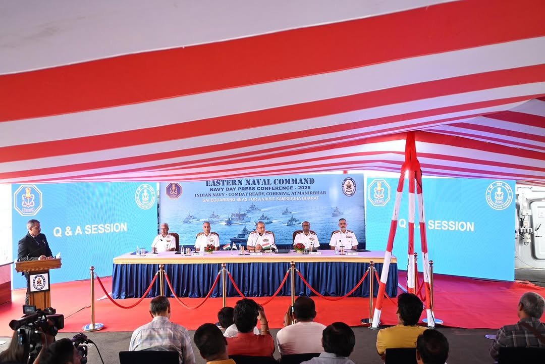 Photo by Indian Navy Official Account on December 04, 2025. May be an image of ‎dais and ‎text that says '‎江 Aa EASTERN WASTERNNAVAL.COMMANI NAVAL COMMAND NAVYD YPRESS CONFERENC 2025 2025 NAVY COmBAT ATPRESS WWWWW.CHOTRADCOSM.AMAR READY,COHESIVE.AI MANIRBHAR INDIAN MANY- AFEGJARDINGSE/ DRAVIKSIT TSAMRIDOHABHARAT Q&ASESSION Q&A SESSION & bK لك- Q SESSION ត០‎'‎‎.