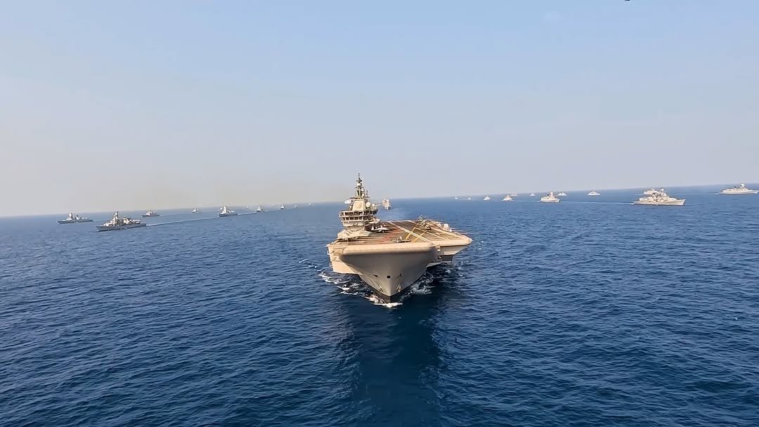 indiannavy 게시물 이미지: ⚓ 04 December — As the nation celebrates the...