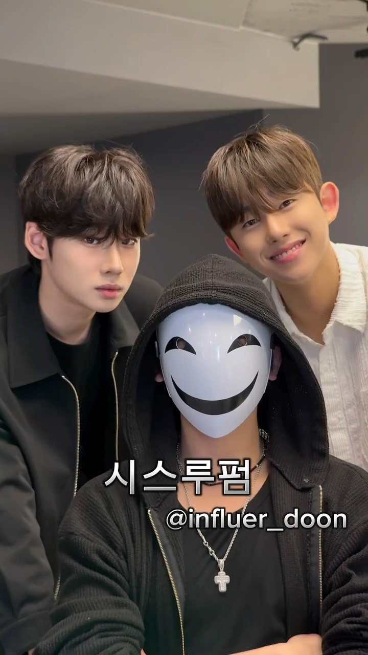 influer_doon 게시물 이미지: 남자들이 꾸미면 생기는 일 시스루펌

너네는 안되겠다 김재현...