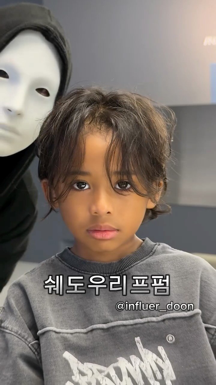 influer_doon 게시물 이미지: 쉐도우리프펌

악성곱슬도 가능한 쉐도우컬감

압구정로데오 인플러...