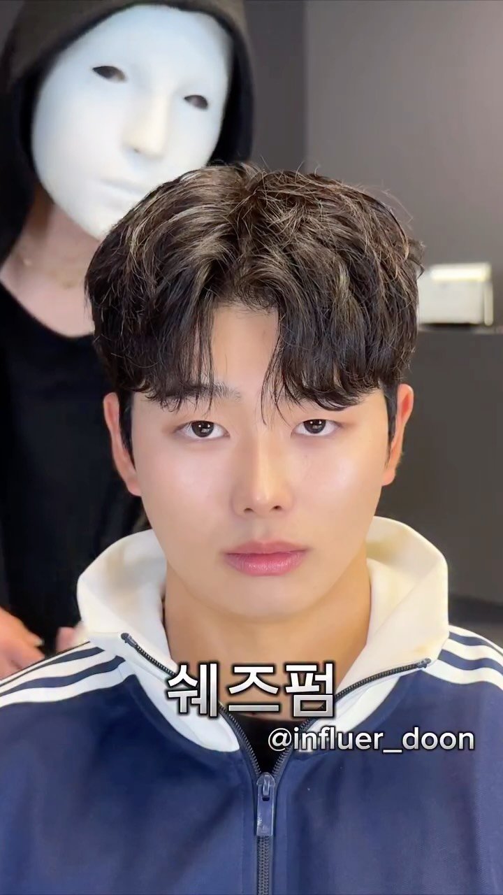 influer_doon 게시물 이미지: 쉐즈펌

야구프로 키움 휘윤선수 쉐즈펌⚾️

압구정로데오 인플러...