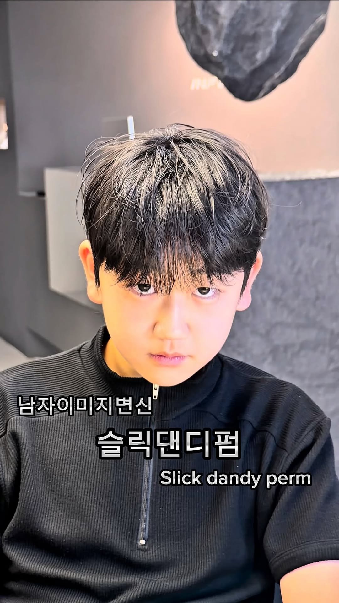 influer_woo 게시물 이미지: 겨울에온 검둥개 시율배우 여름스타일로 참교육 했습니다
.
#남자머리펌 #남자머리...