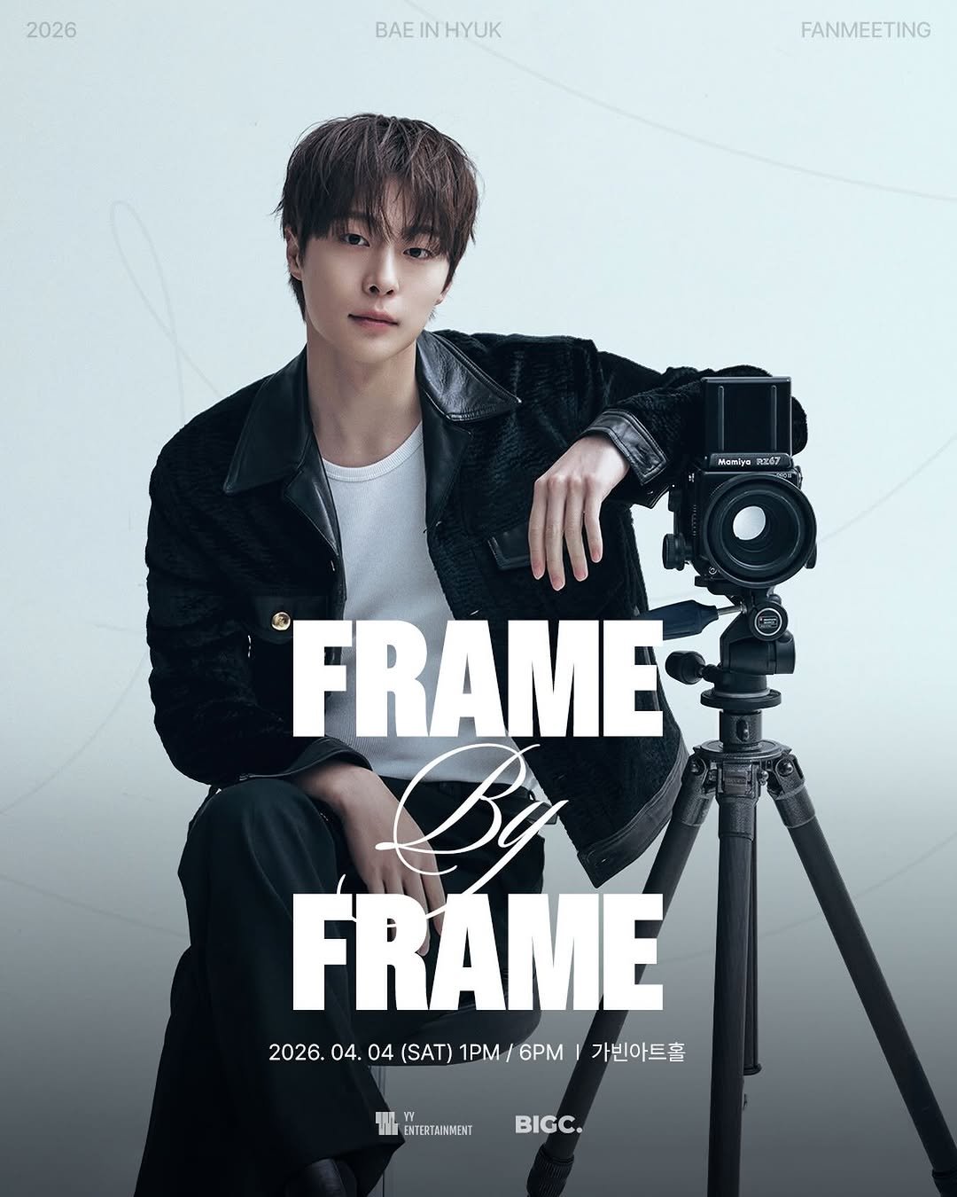 Photo by 배인혁 on March 05, 2026. May be an image of eyeglasses, poster, picture frame, magazine and text that says '2026 BAE BAEINHYUK IN HYUK FANMEETING Maviya ถนนลึ่ง FRAME FRAME 2026. 04. 04 (SAT) 1PM 6PM I 가빈아트홀 ENTERTAINMENT BIGC.'.