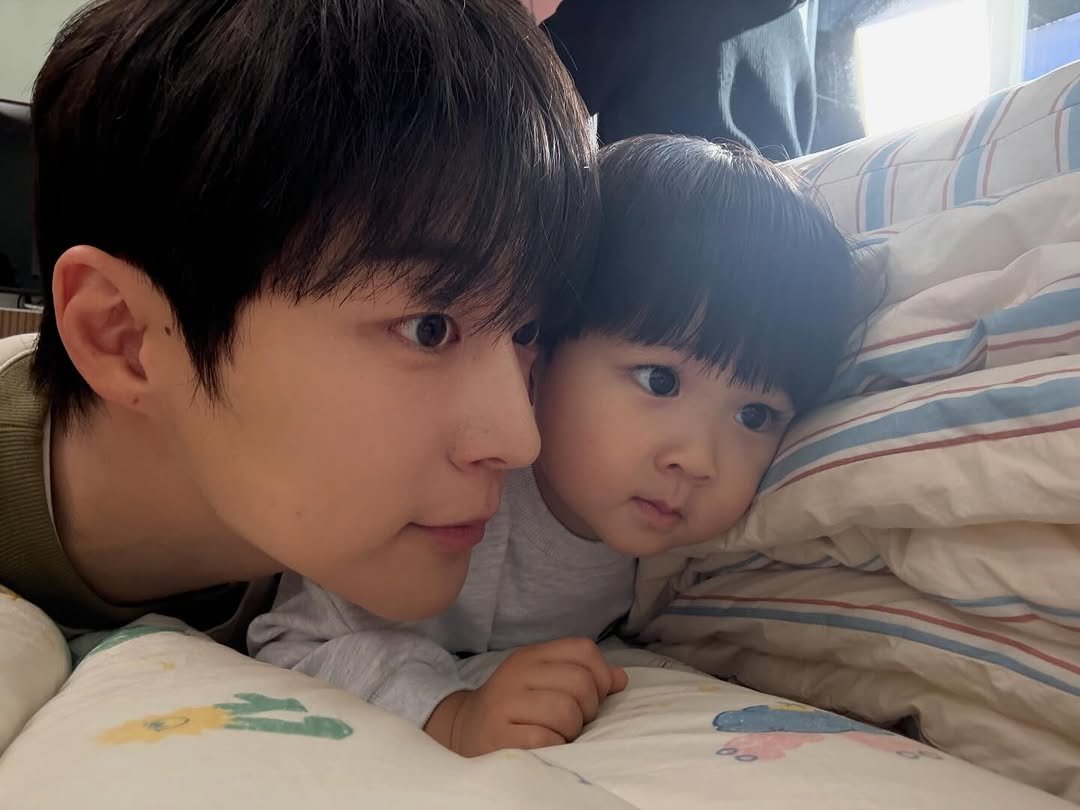 Photo shared by 배인혁 on February 11, 2026 tagging @_yuho_o. May be an image of baby and text.