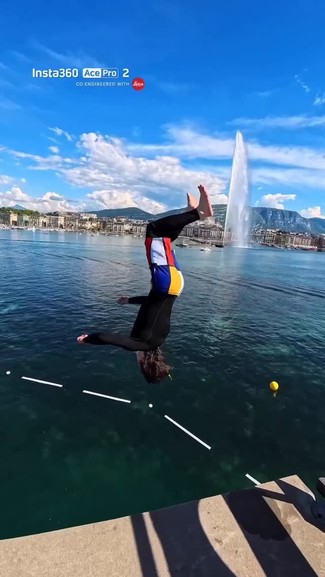 insta360 게시물 이미지: Are you sending it with your friends?

If not,...