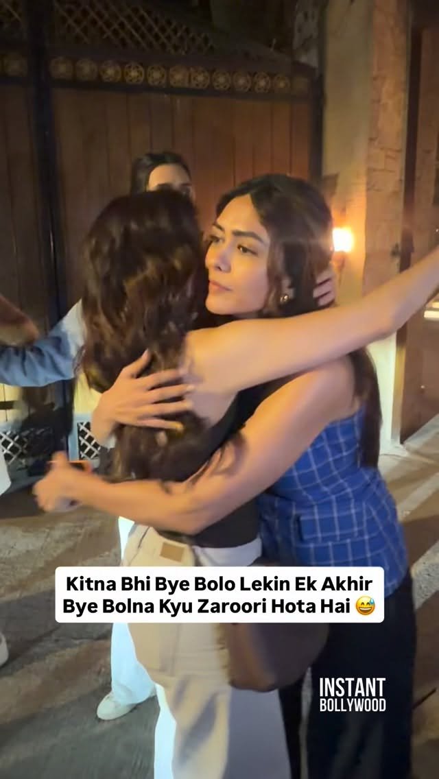 instantbollywood 게시물 이미지: Me and my friend! ❤️

#instantbollywood #ay