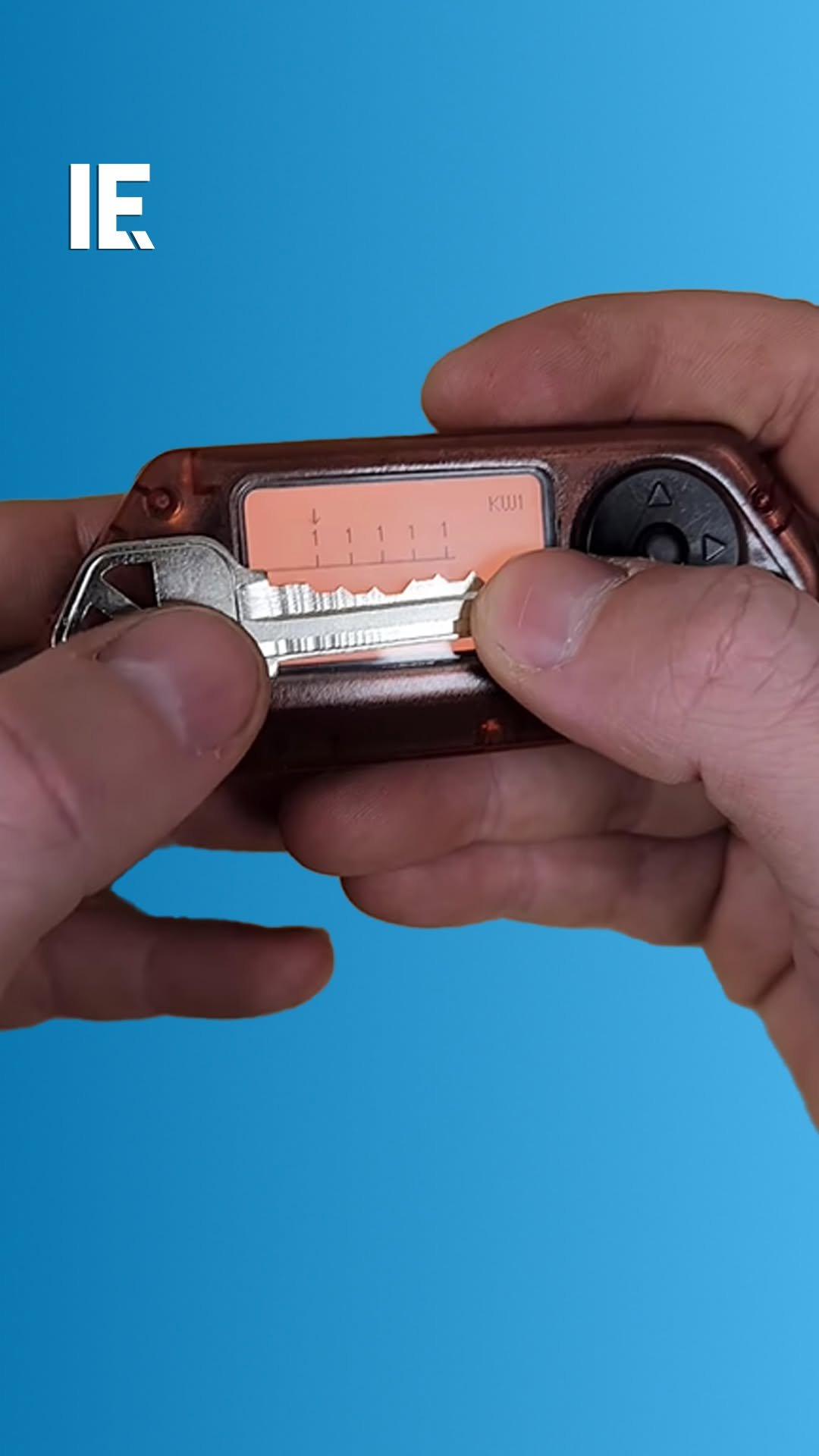 interestingengineering 게시물 이미지: How do you empty a trailer full of hay, straw,...