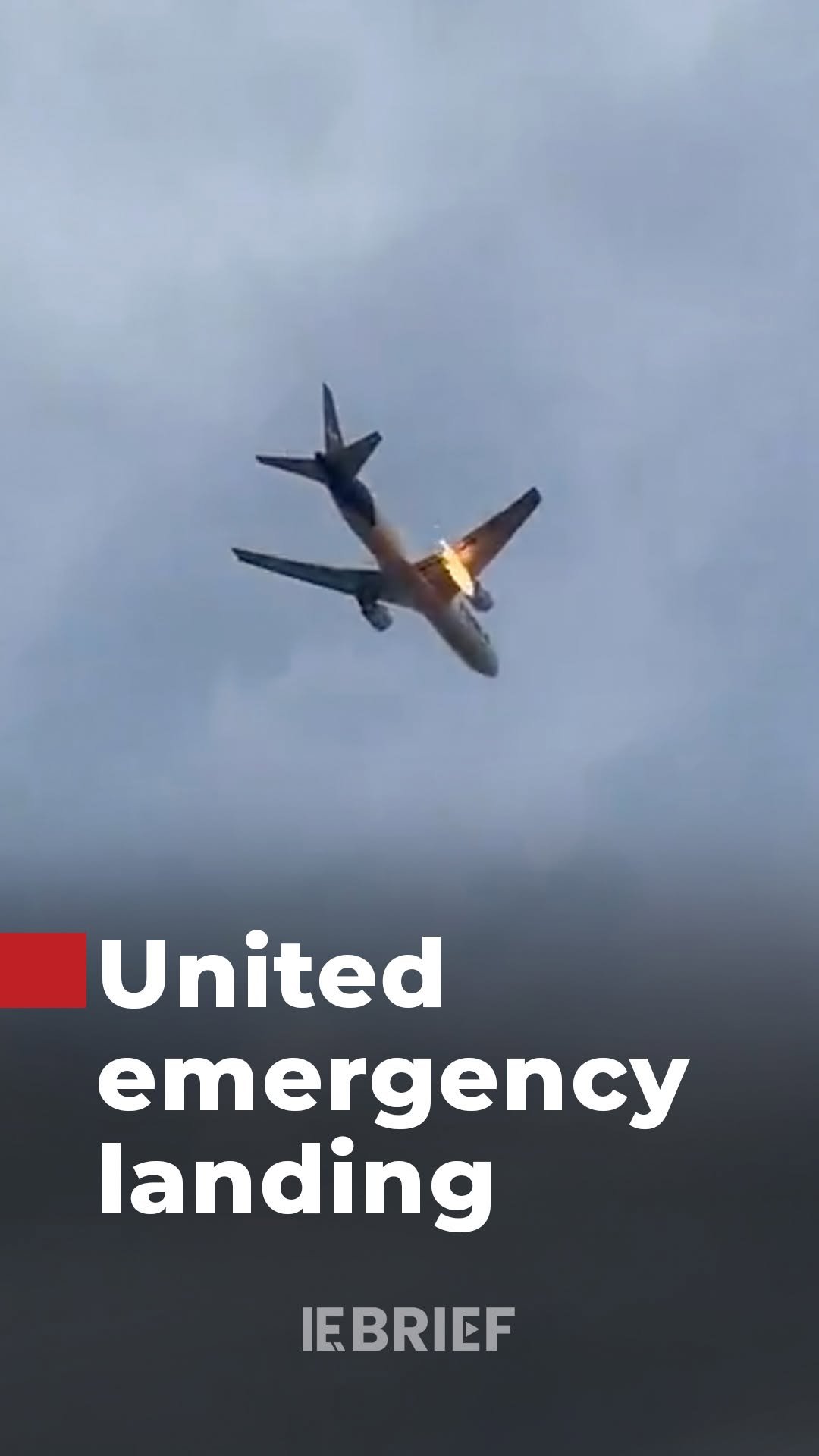 interestingengineering 게시물 이미지: United Flight 2127 made an emergency return to...